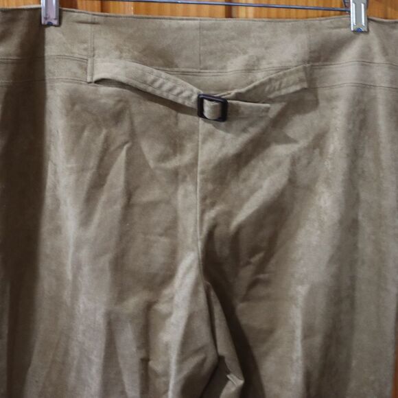 Liz Claiborne Tan Trousers  Relaxed Fit Wide Leg Michaela Faux Suede Pants  12 - Picture 7 of 13